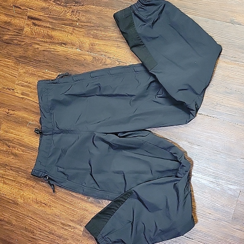 Mountain hard wear men pants small